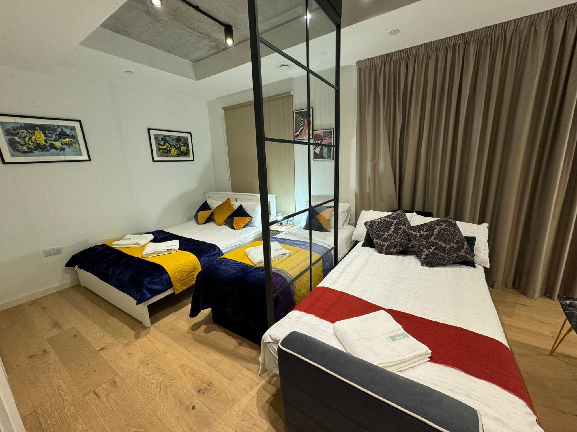 Amazing Cosy Apartment, Next To O2 Arena And Close To London Excel, Secure Parking Buitenkant foto