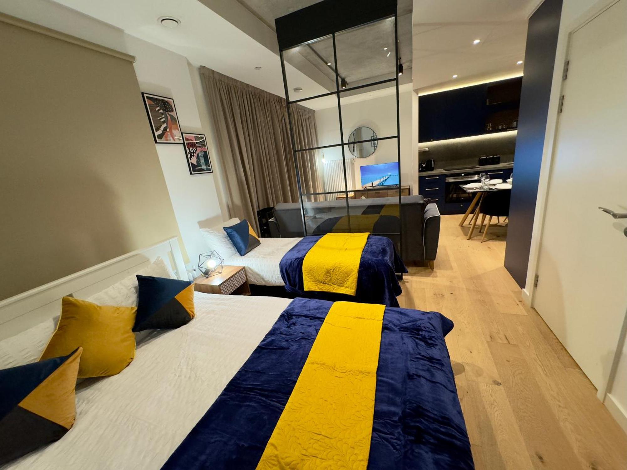 Amazing Cosy Apartment, Next To O2 Arena And Close To London Excel, Secure Parking Buitenkant foto