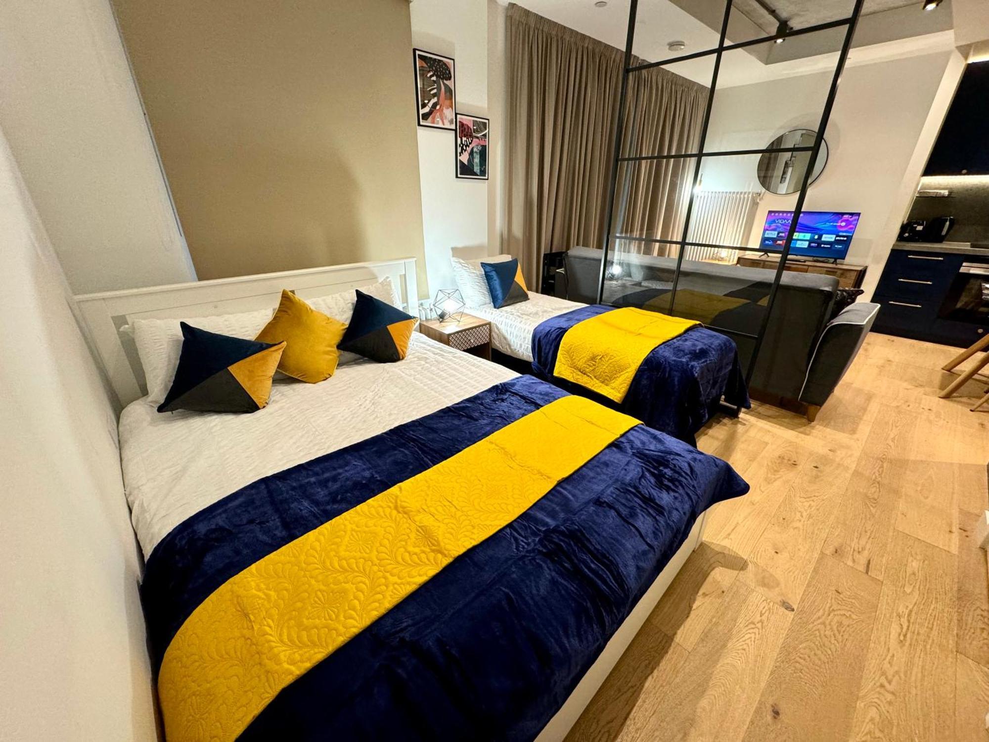 Amazing Cosy Apartment, Next To O2 Arena And Close To London Excel, Secure Parking Buitenkant foto